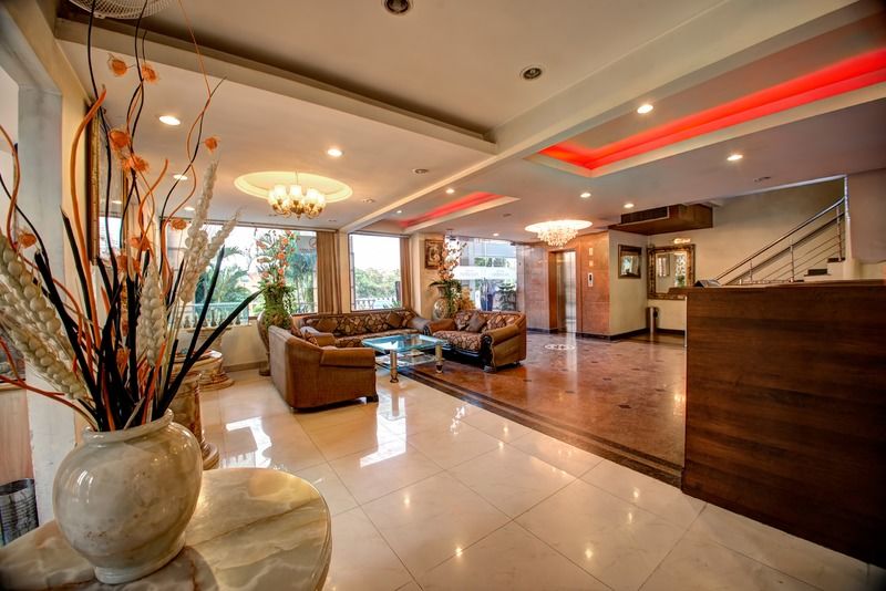 Hotel Pr Residency Amritsar Exteriör bild