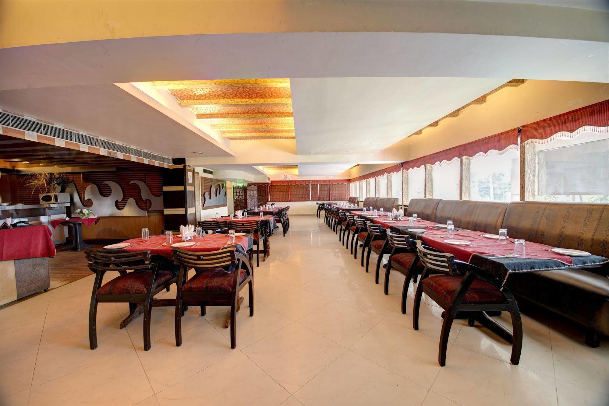 Hotel Pr Residency Amritsar Exteriör bild