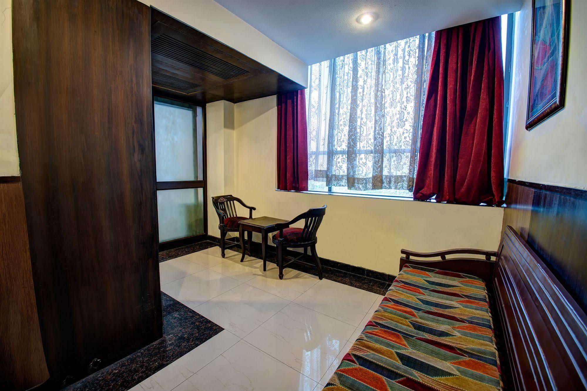 Hotel Pr Residency Amritsar Exteriör bild